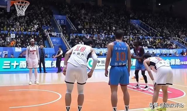 半岛体育链接-杜锋：四川降温了 但全场座无虚席能感受到大家对于广东热爱和支持