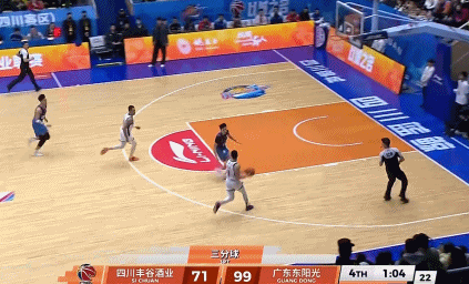 半岛体育链接-杜锋：四川降温了 但全场座无虚席能感受到大家对于广东热爱和支持